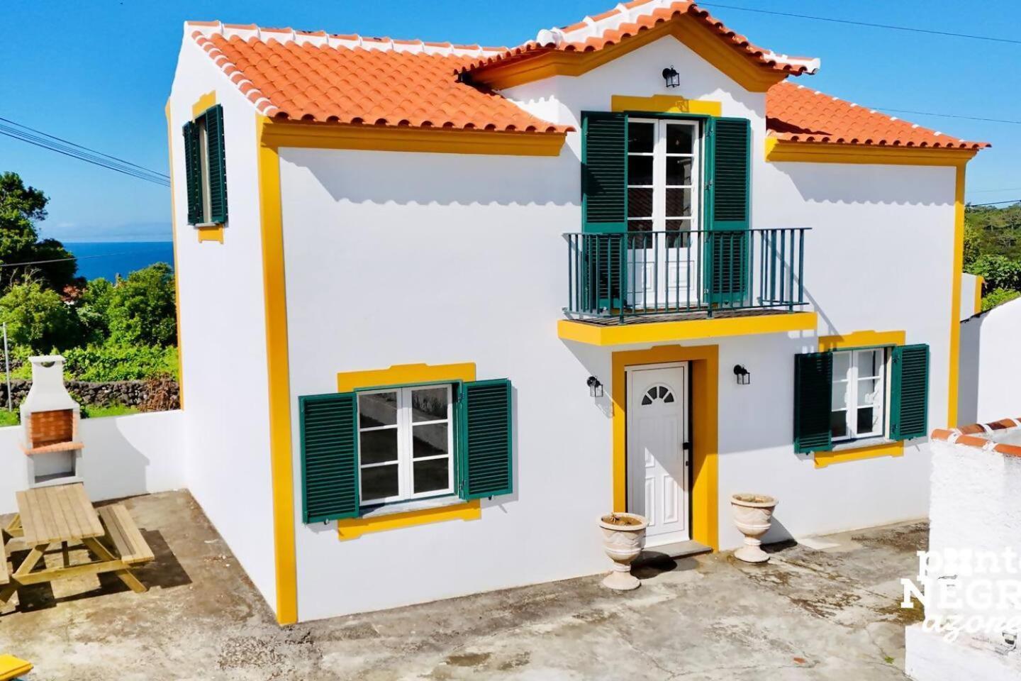 The Biscuit House By Pontanegraazores Praia da Vitória Esterno foto